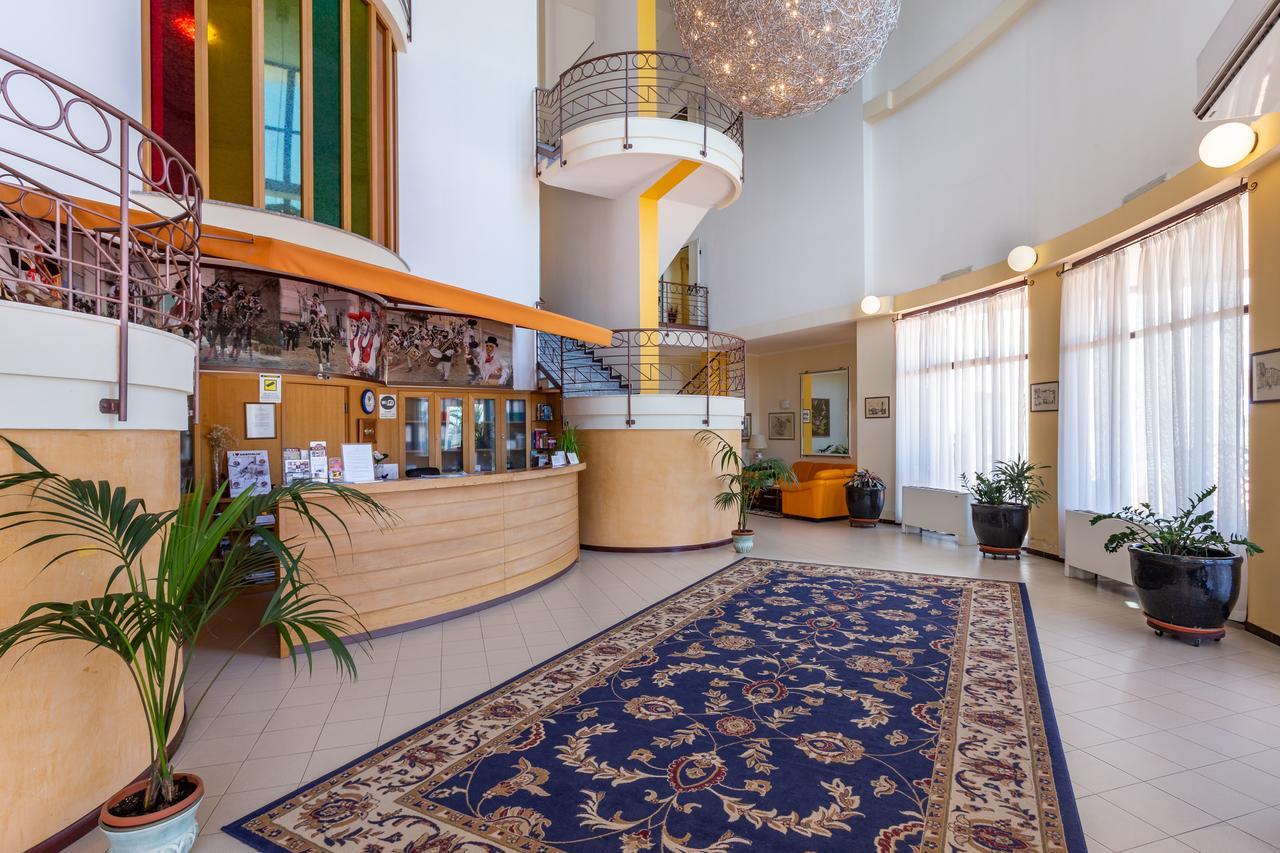 Rodia Inn Oristano Kültér fotó