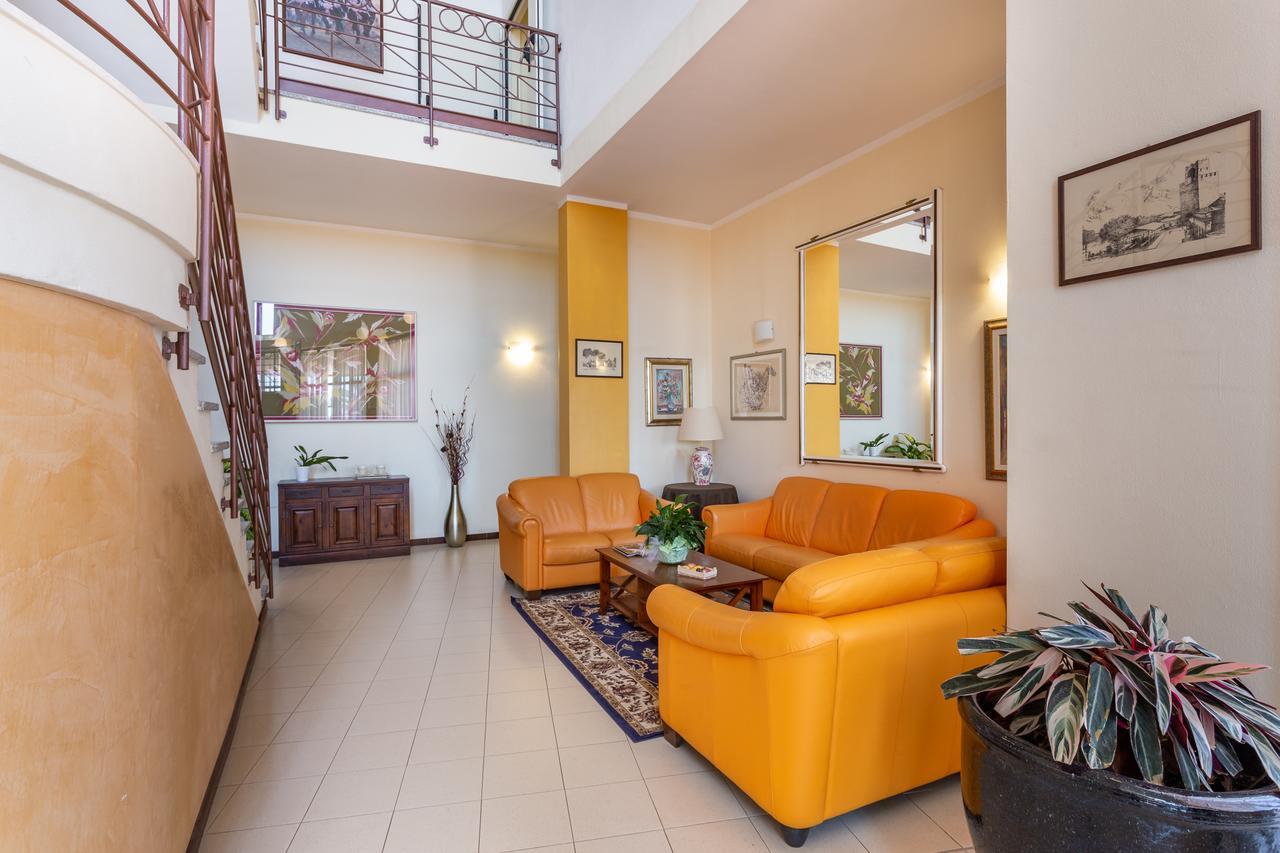 Rodia Inn Oristano Kültér fotó