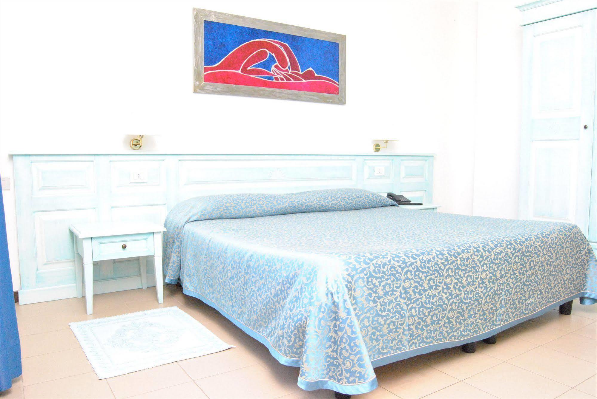 Rodia Inn Oristano Kültér fotó